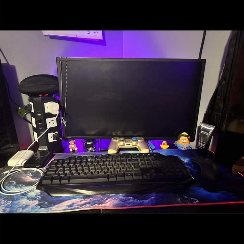 Gaming Monitor with Keyboard and Accessories